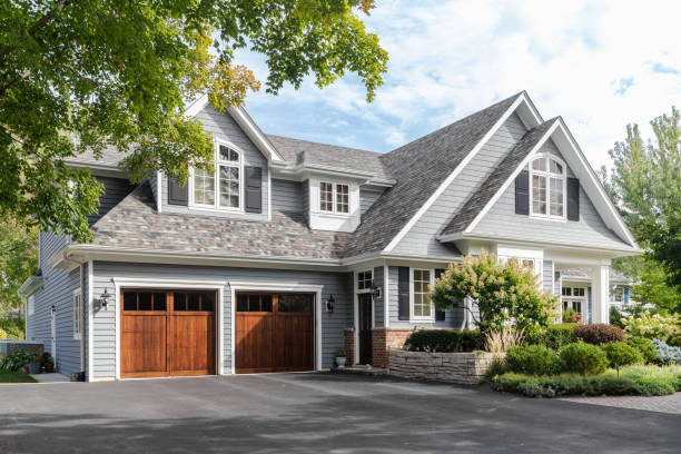 Best Commercial Roofing Services  in Altoona, IA